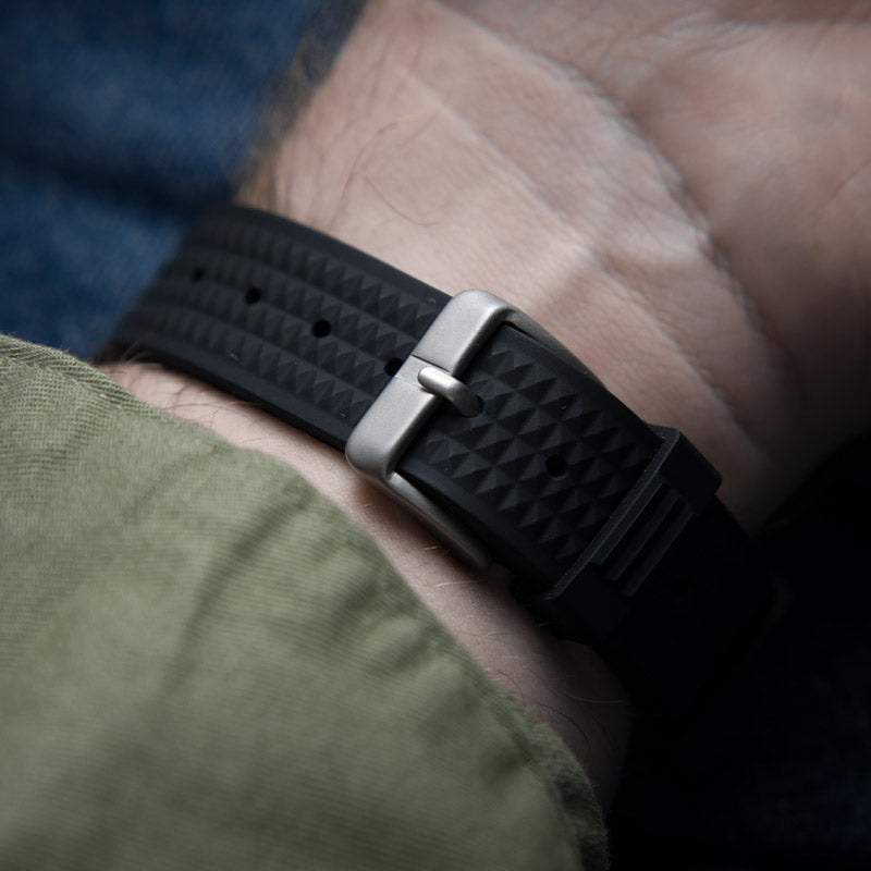 Cinturino in silicone per EK 1504 - Nero